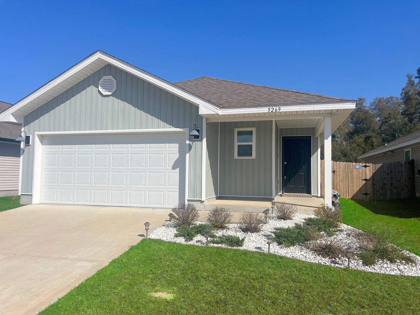 Pace House: 5269 Peach Dr