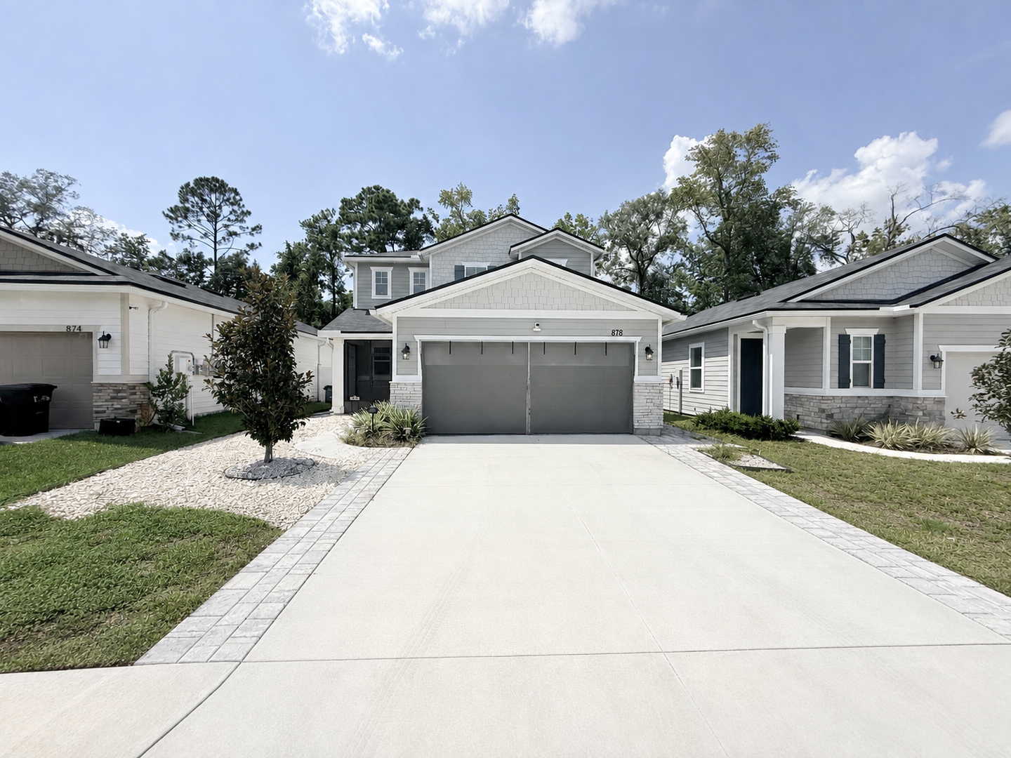 Jacksonville House: 878 Cedar Slough Dr