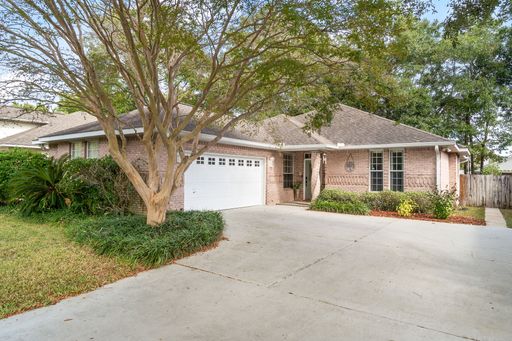 Must see 3 bed/2bath Home – photo 1