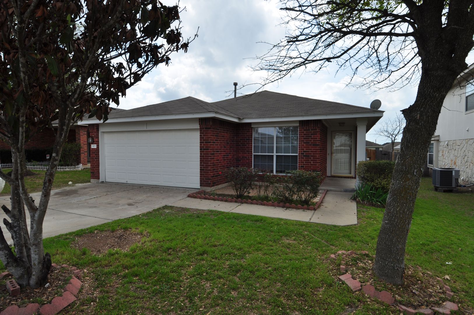 Pflugerville House: 1409 Tea Leaf Dr