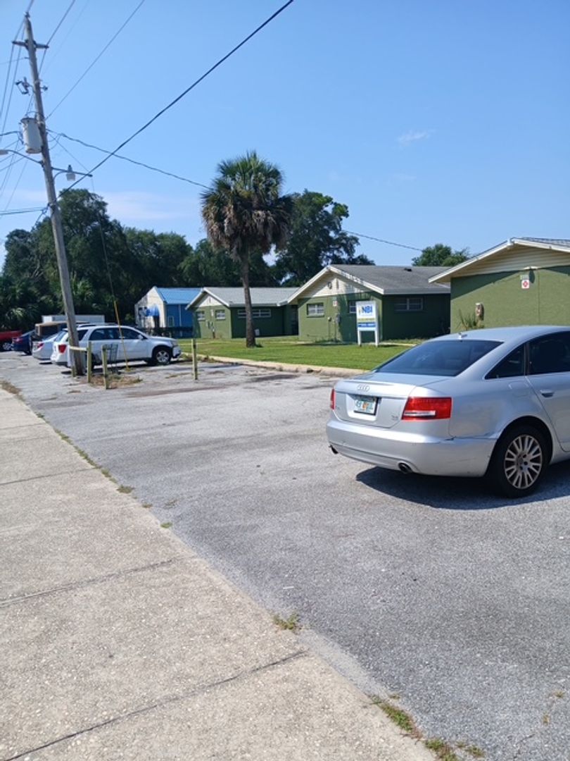 FORT WALTON BEACH Apartment: CHICAGO AVE SE