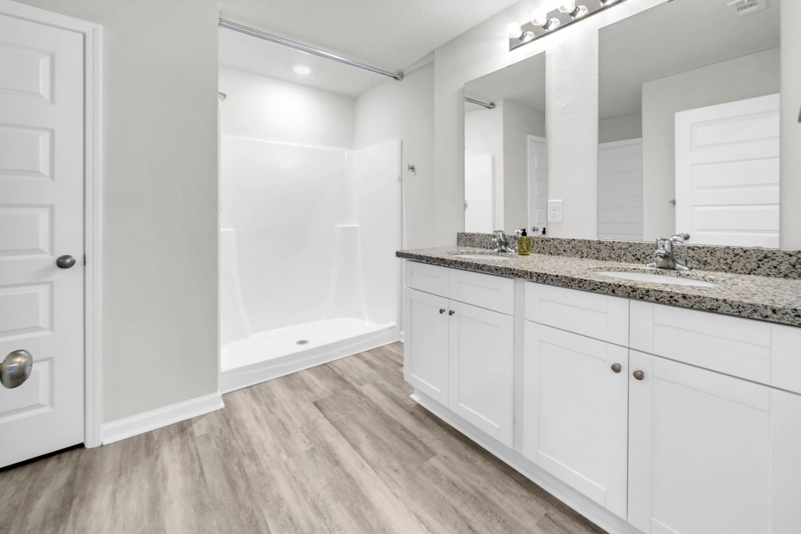 3107 TRICIA CIRCLE 6 of 11