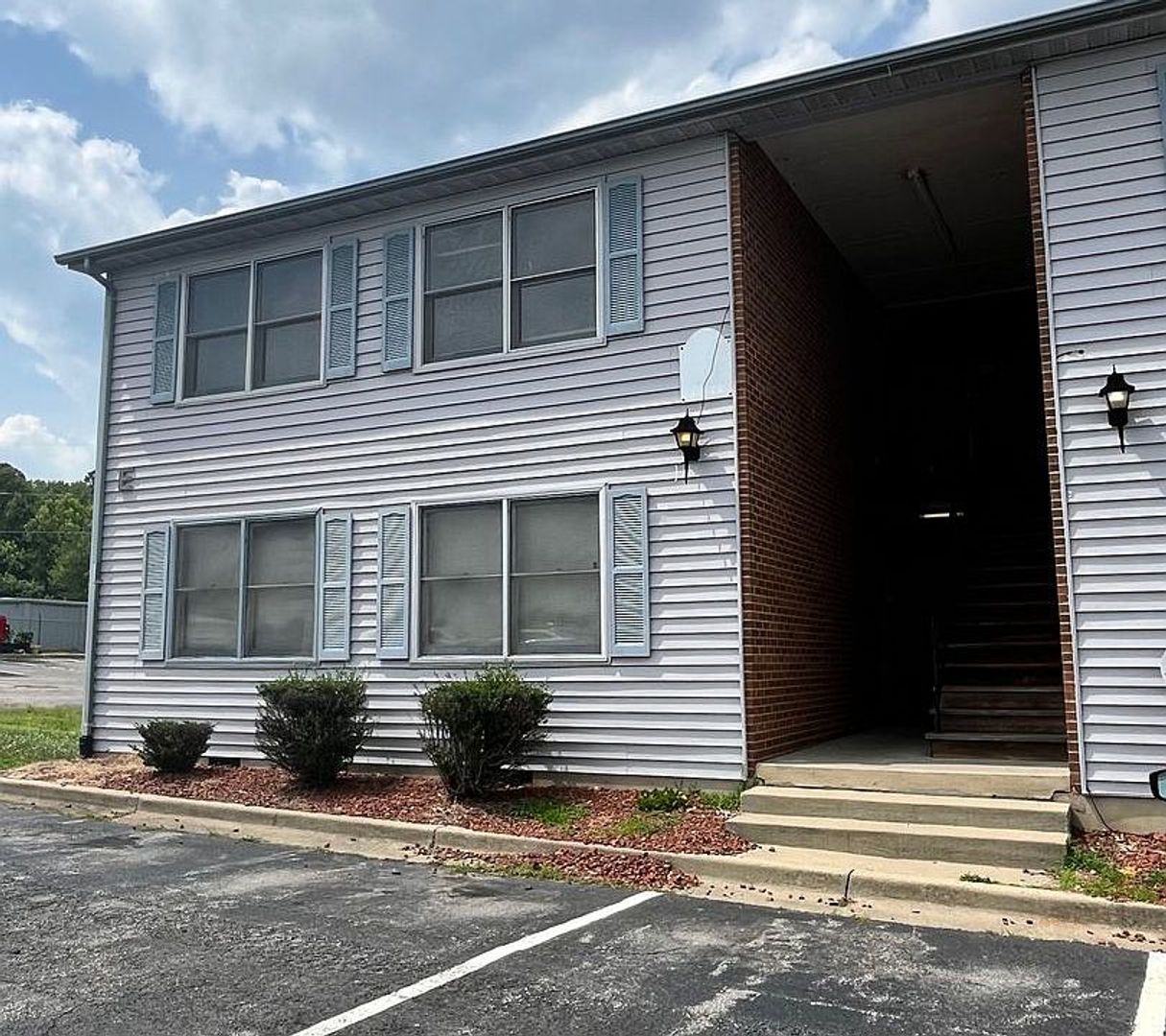 Danville Apartment: 154 Kentuck Rd