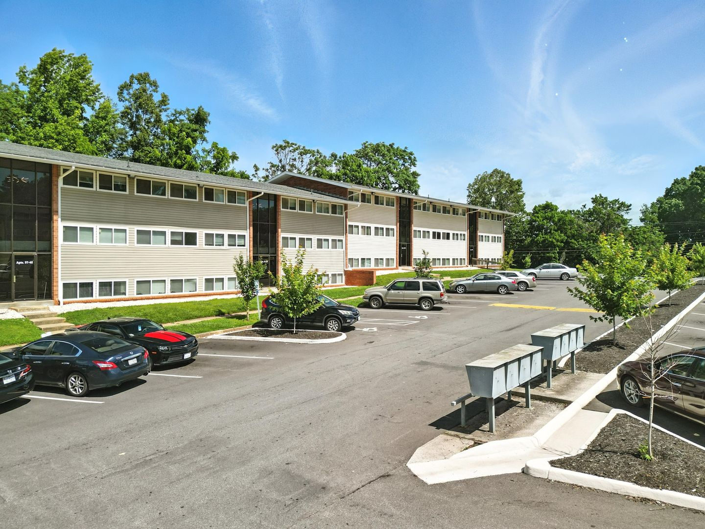 Lynchburg Apartment: 2075 Langhorne Road