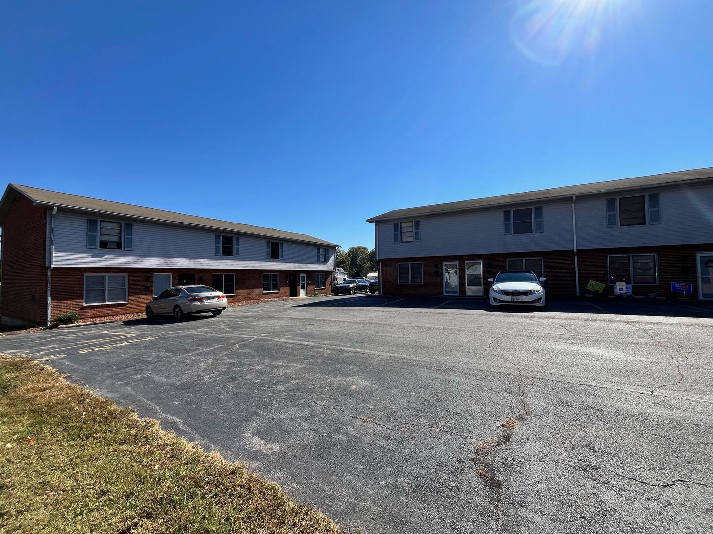 Danville Apartment: 605 Holbrook Ave