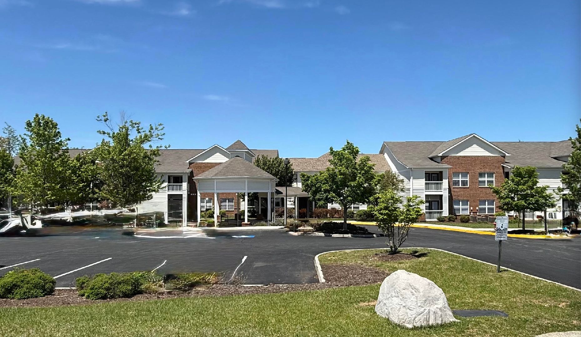 Radford Apartment: 109 Ridgewood Lane