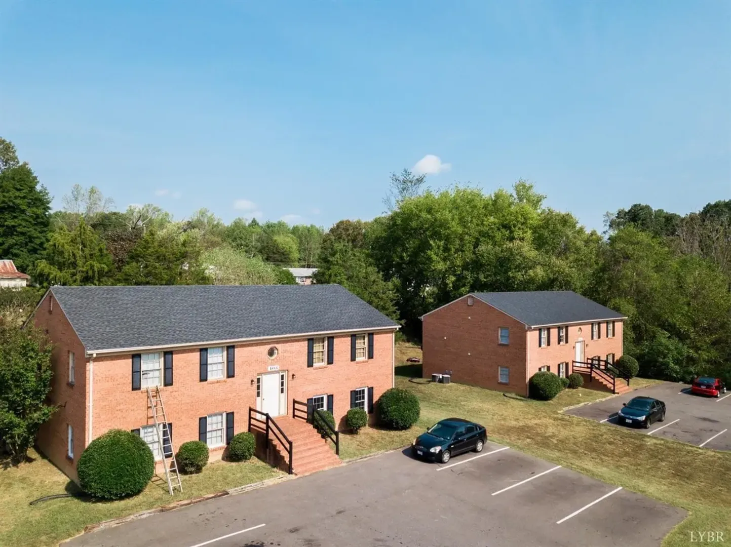 Brookneal Apartment: 102 Daniel Street