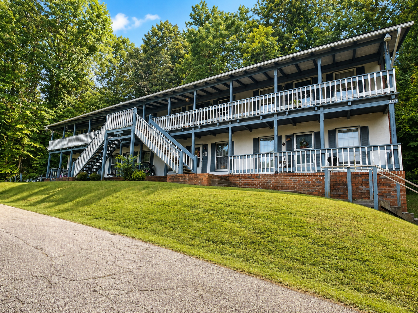 Danville Apartment: 205 Audubon Dr