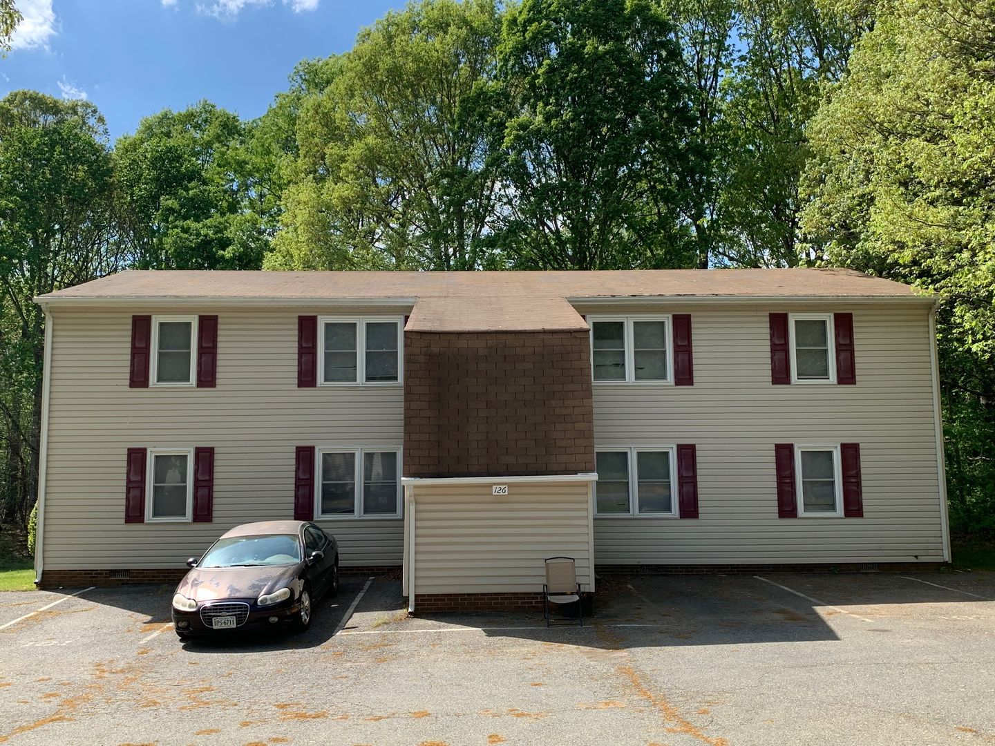 Forest Apartment: 126 Moss Creek Drive