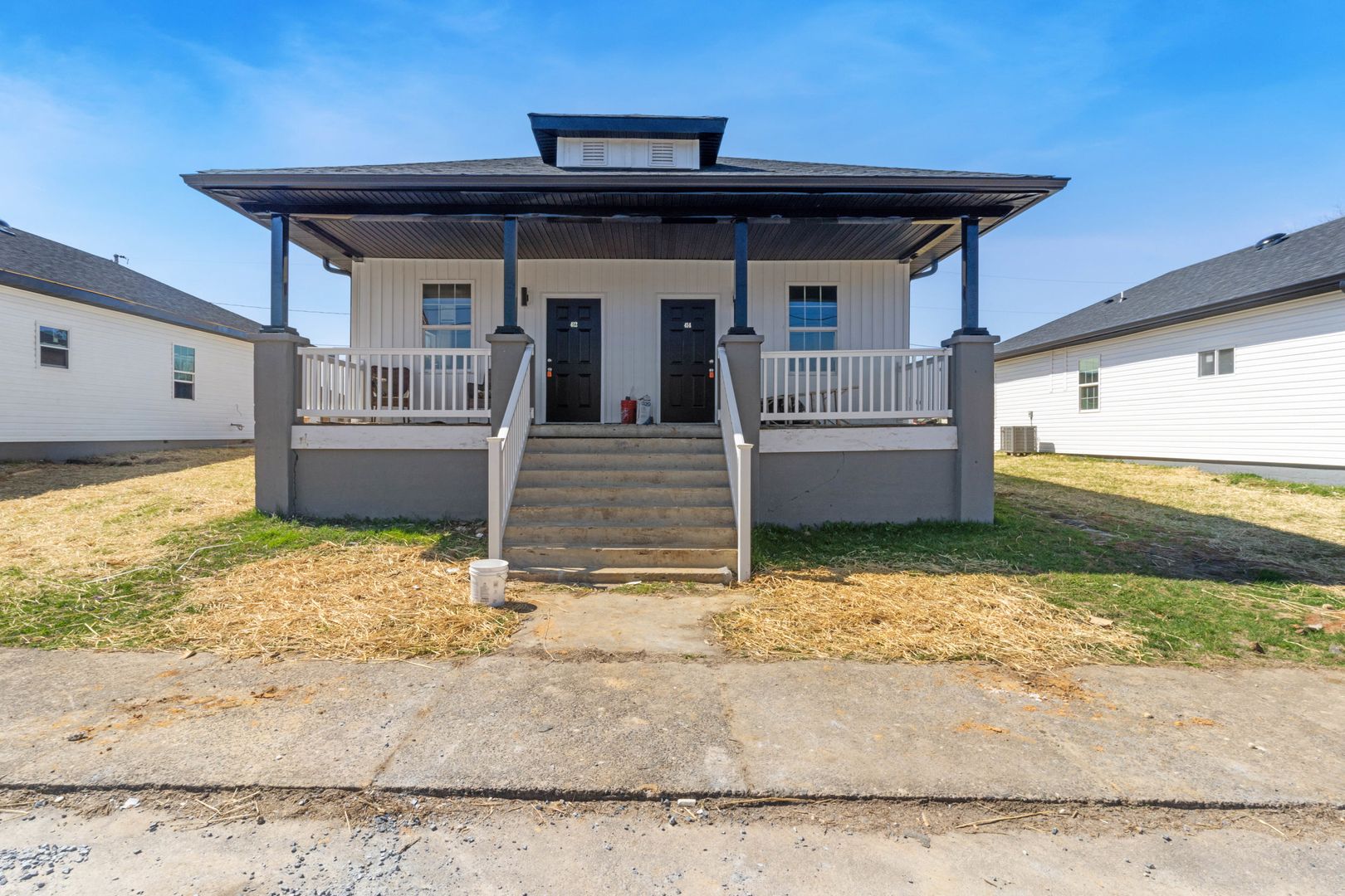 Altavista Apartment: 416/418 Novelty St