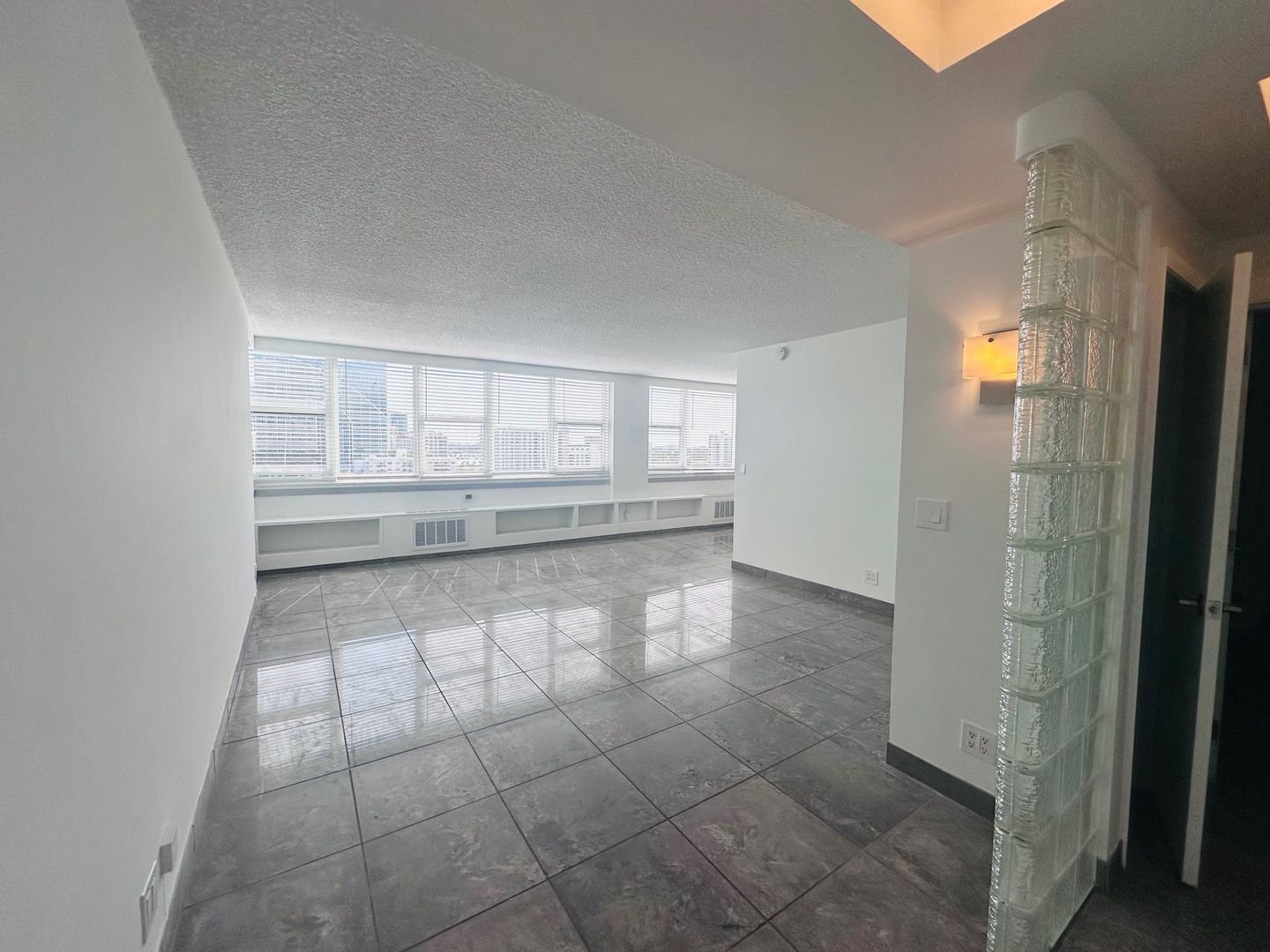 Ft. Lauderdale Condo: 3003 Terramar St #1002