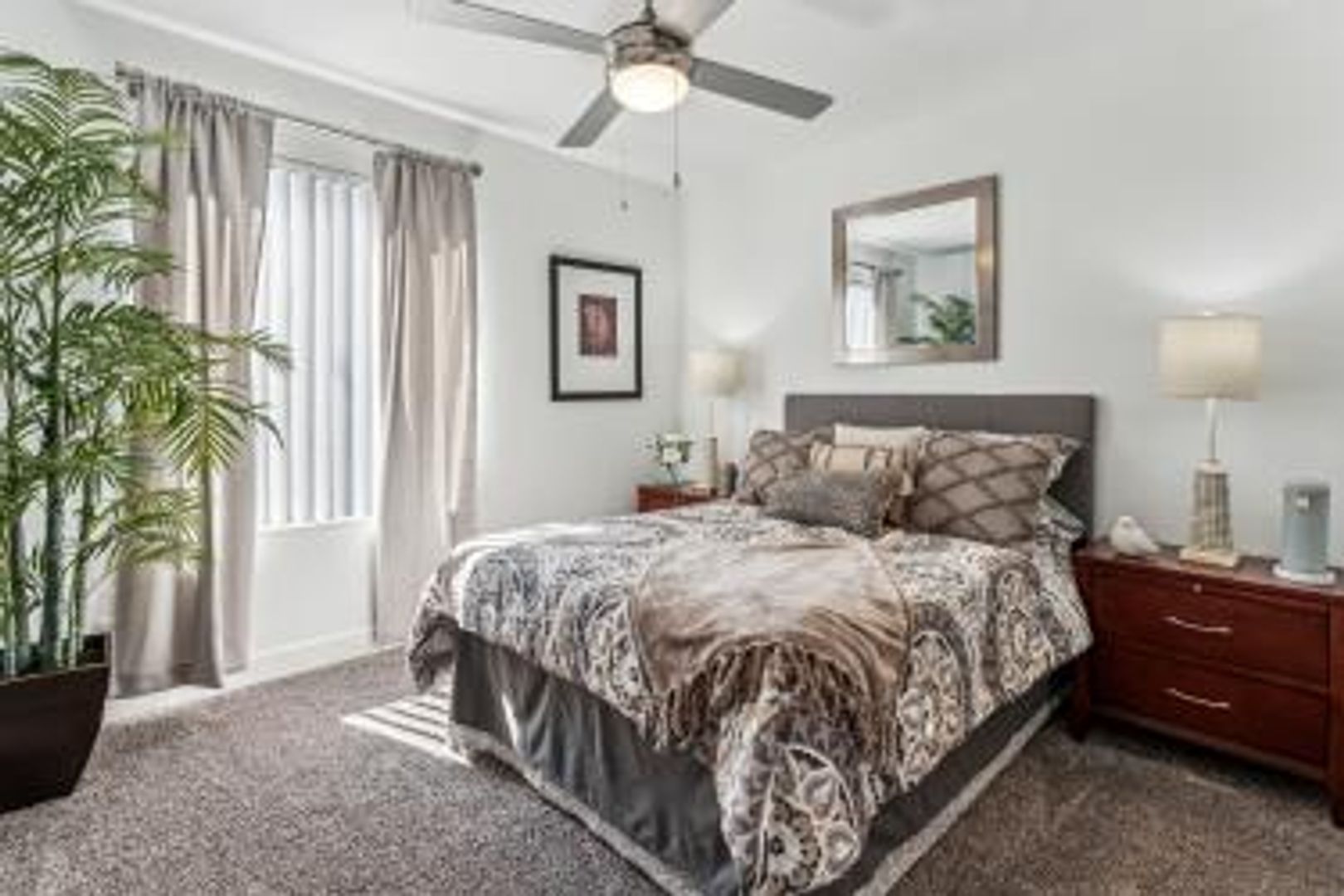 Mesa Apartment: 2940 E Broadway Road