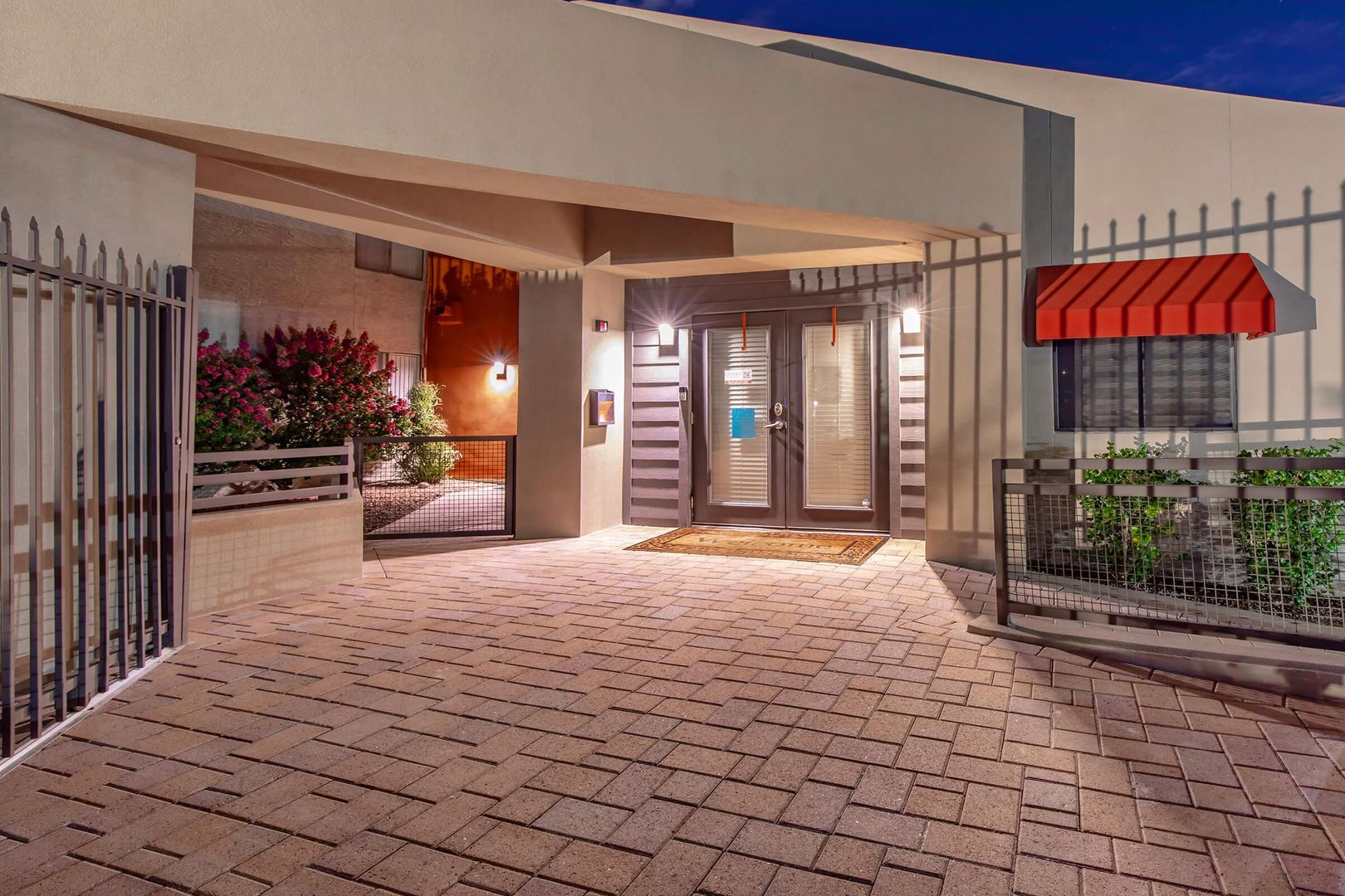 Mesa Apartment: 2940 E Broadway Road