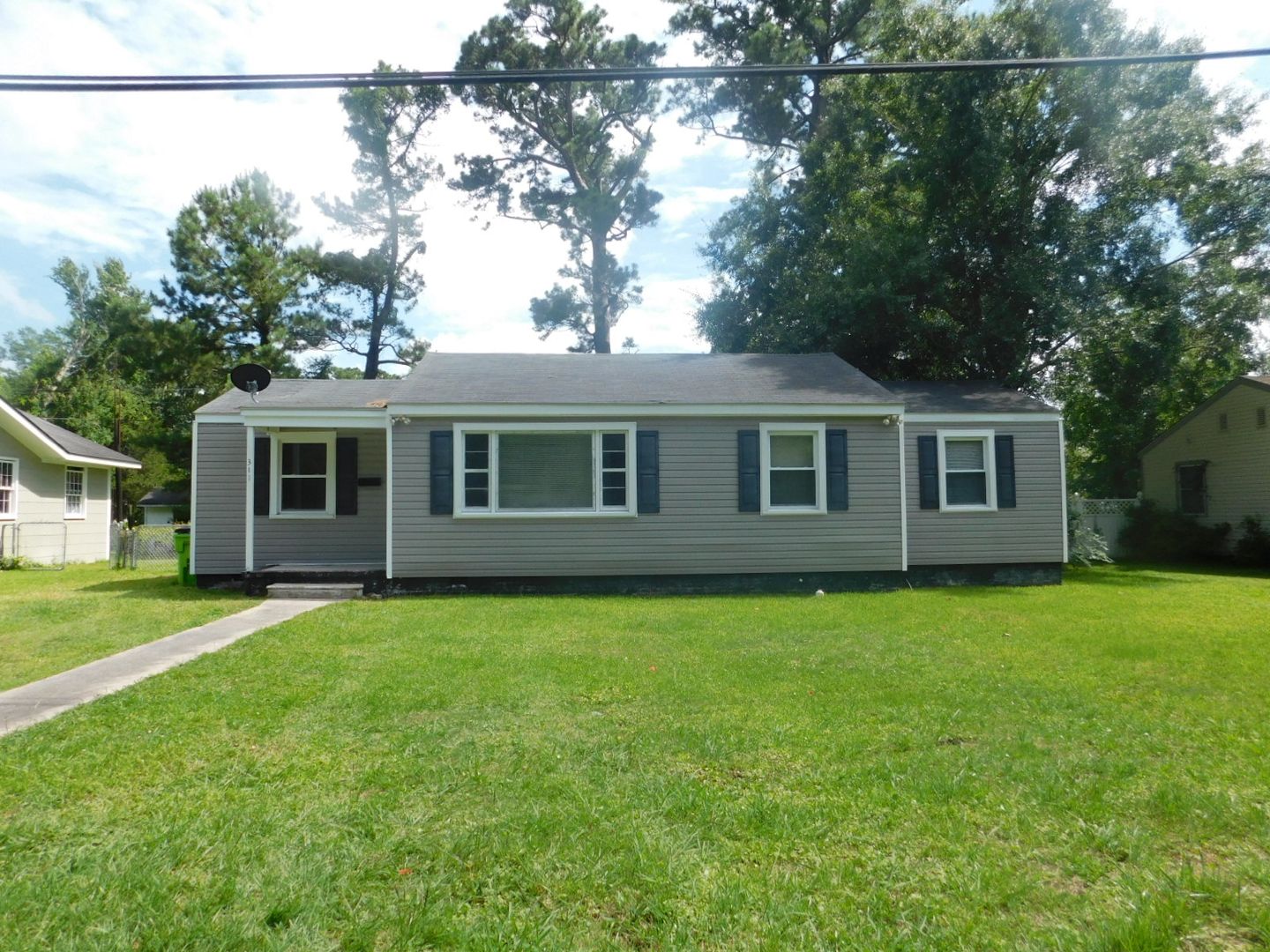 Havelock House: 311 Miller Blvd