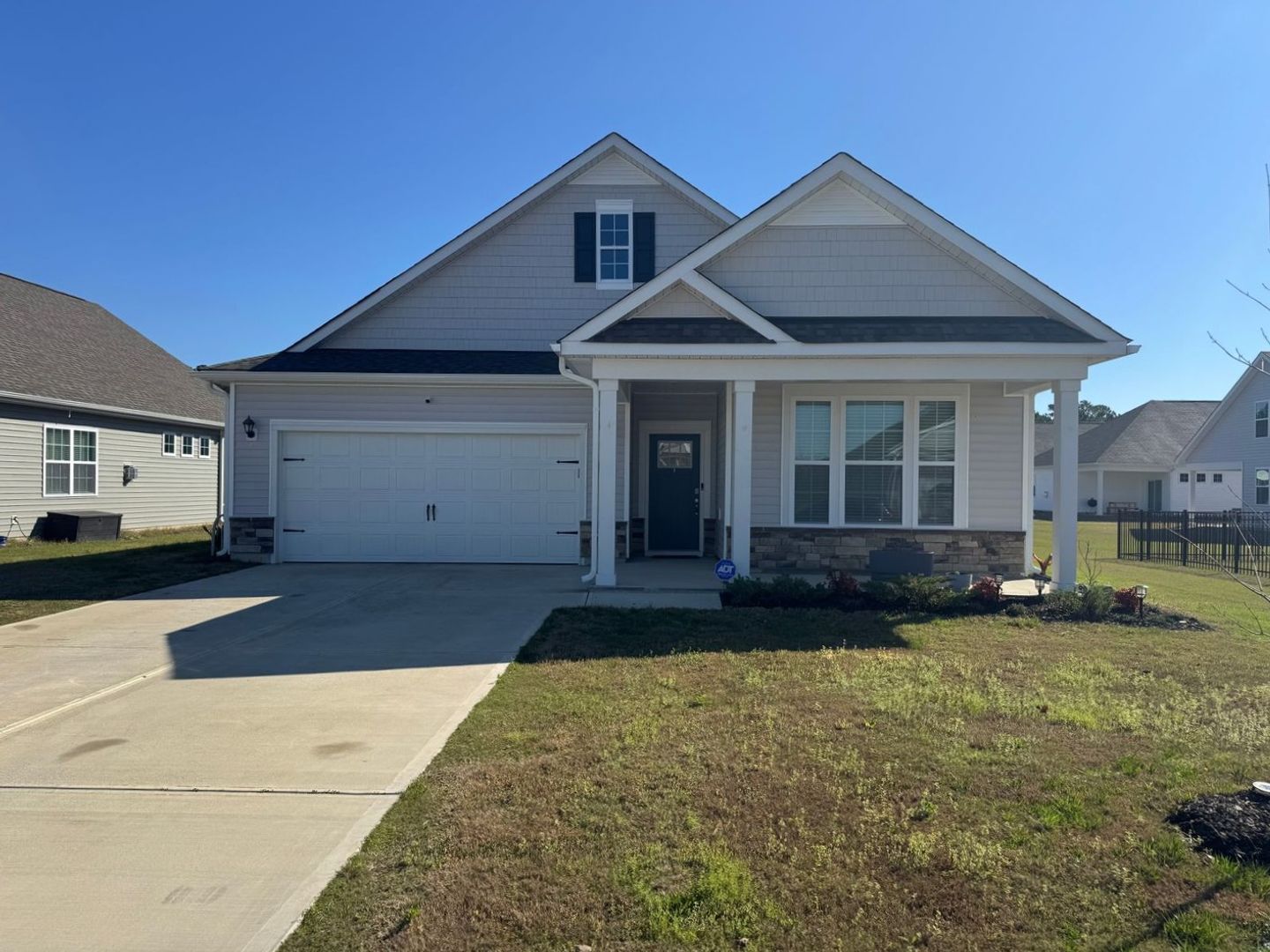 New Bern House: 6011  Bayberry Park Drive