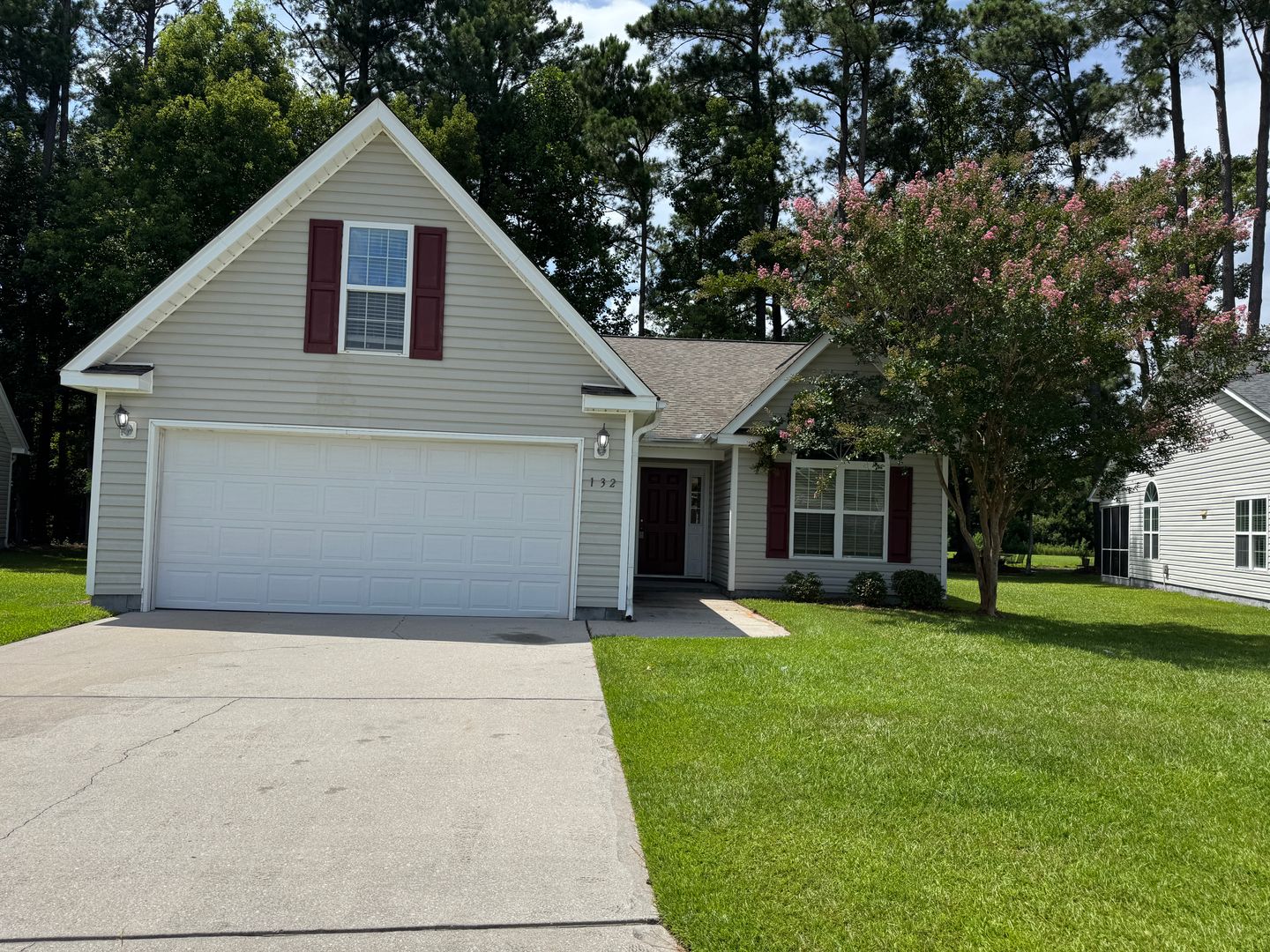 New Bern House: 132 Bermuda View