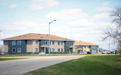 4 Bedrooms Two bathrooms Student Housing