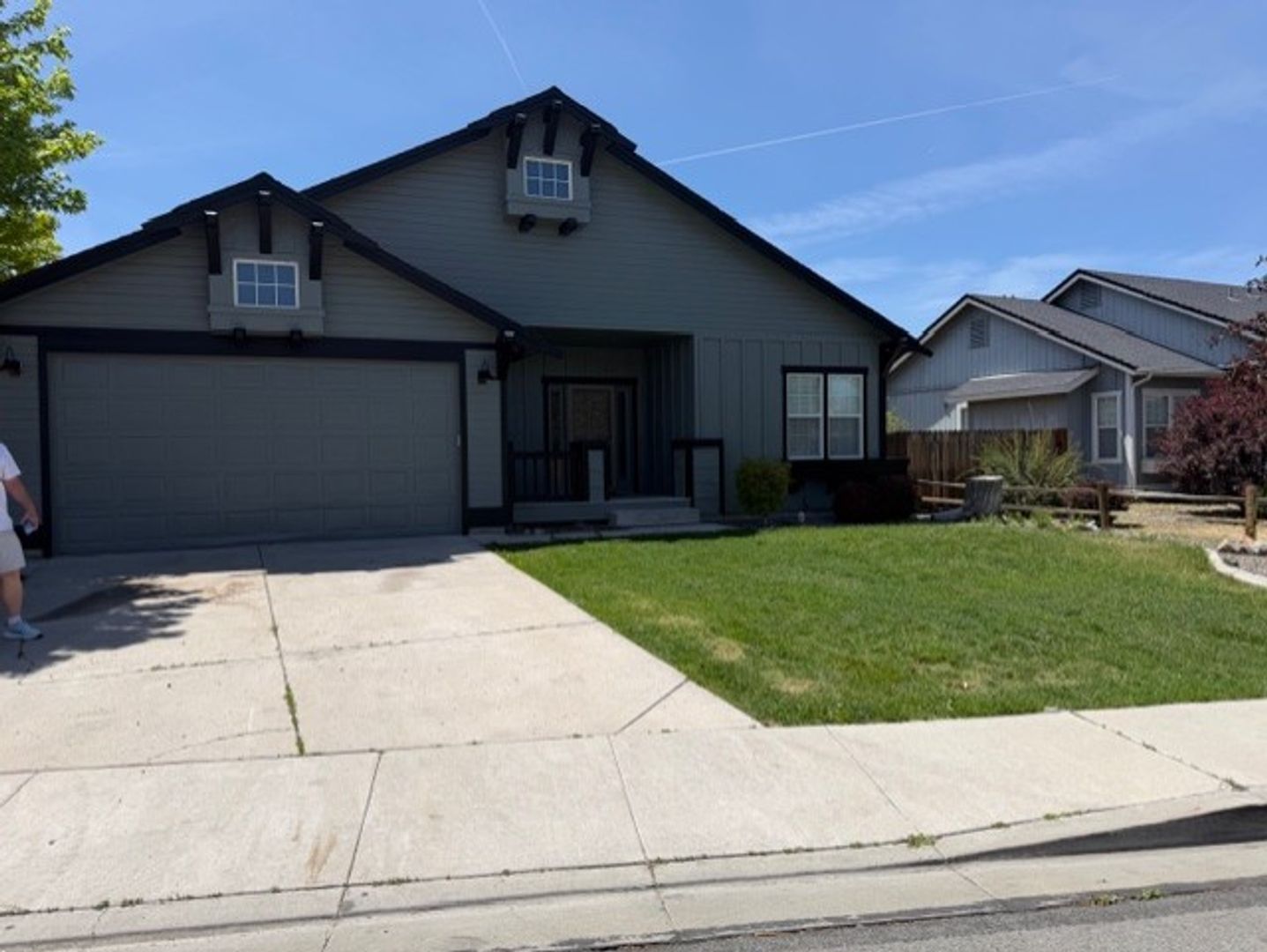Sparks House: 1071 Village Knoll Drive