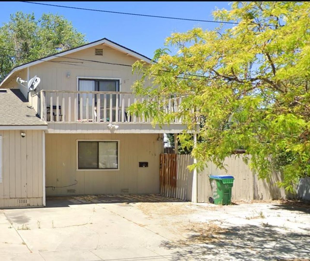 Reno House: 975 Wilson Avenue Unit B