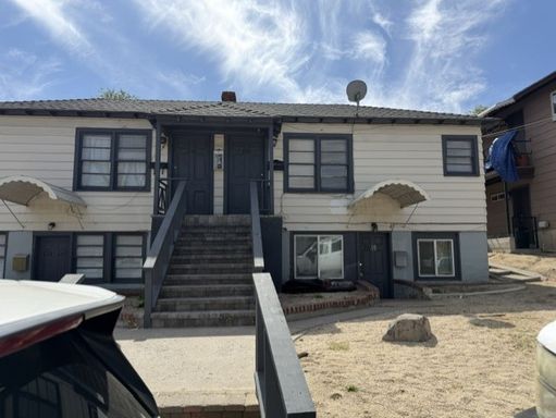 220 W. 11th Street – photo 1
