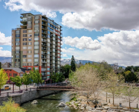 280 Island #1005 - MUST SEE!! Stunning Downtown Condo with Exceptional Views – photo 1