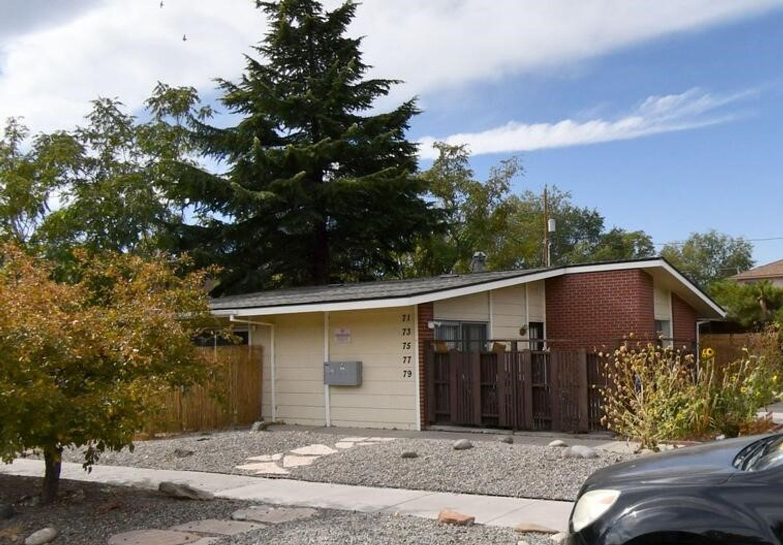 Reno House: 79 Vine Street