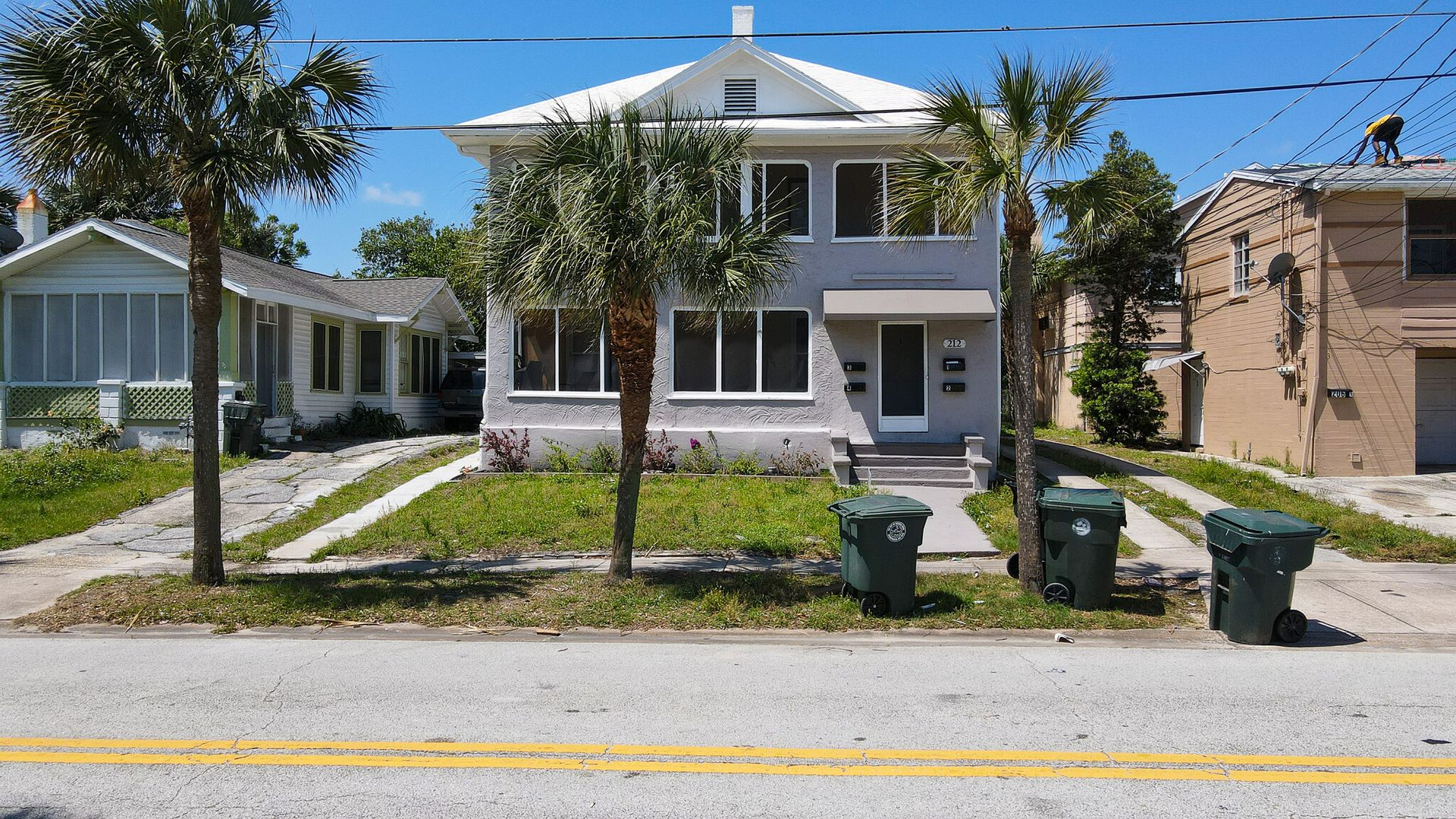 DAYTONA BEACH Apartment: 212 S OLEANDER AVE