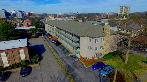 Spacious 2 Bed 2 Bath Hillsboro Village Apartment – photo 1
