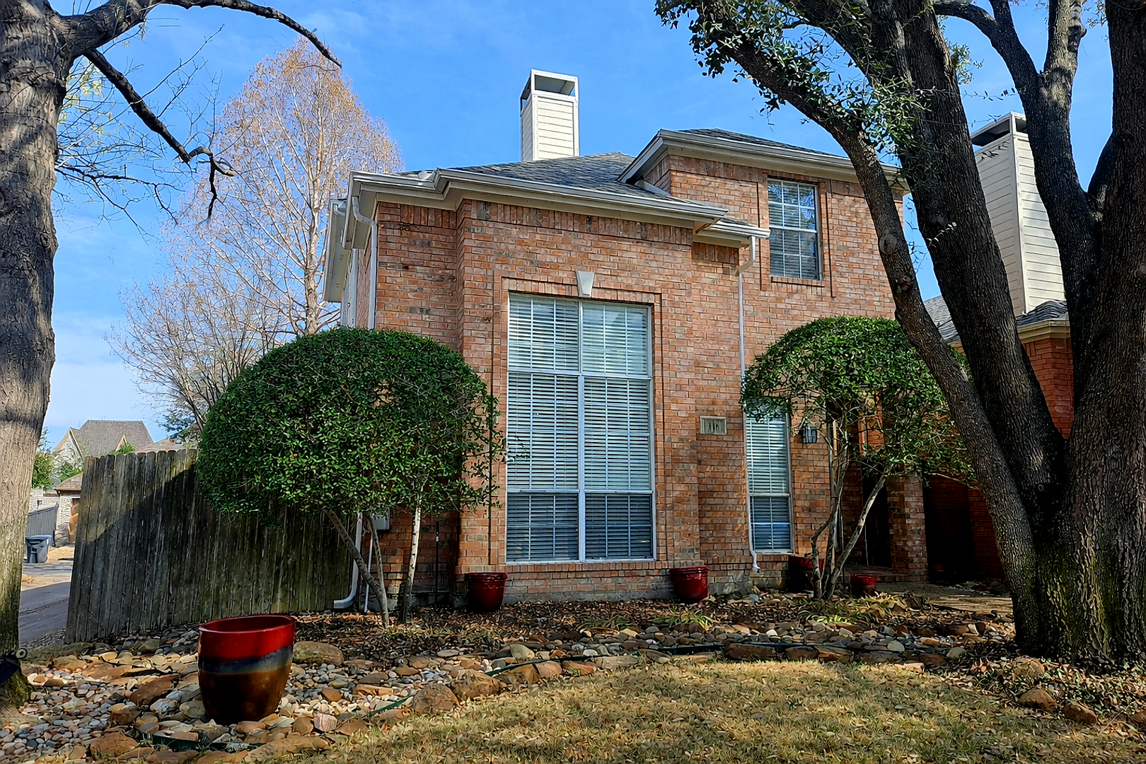 Dallas House: 6116 Thursby Ave