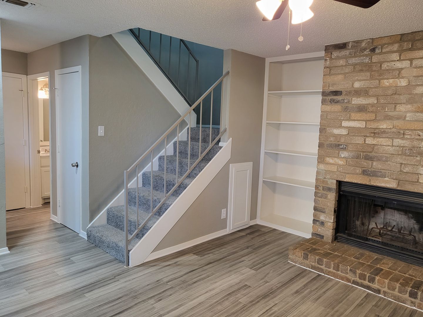 Hurst House: 809 A Treadwell Ct