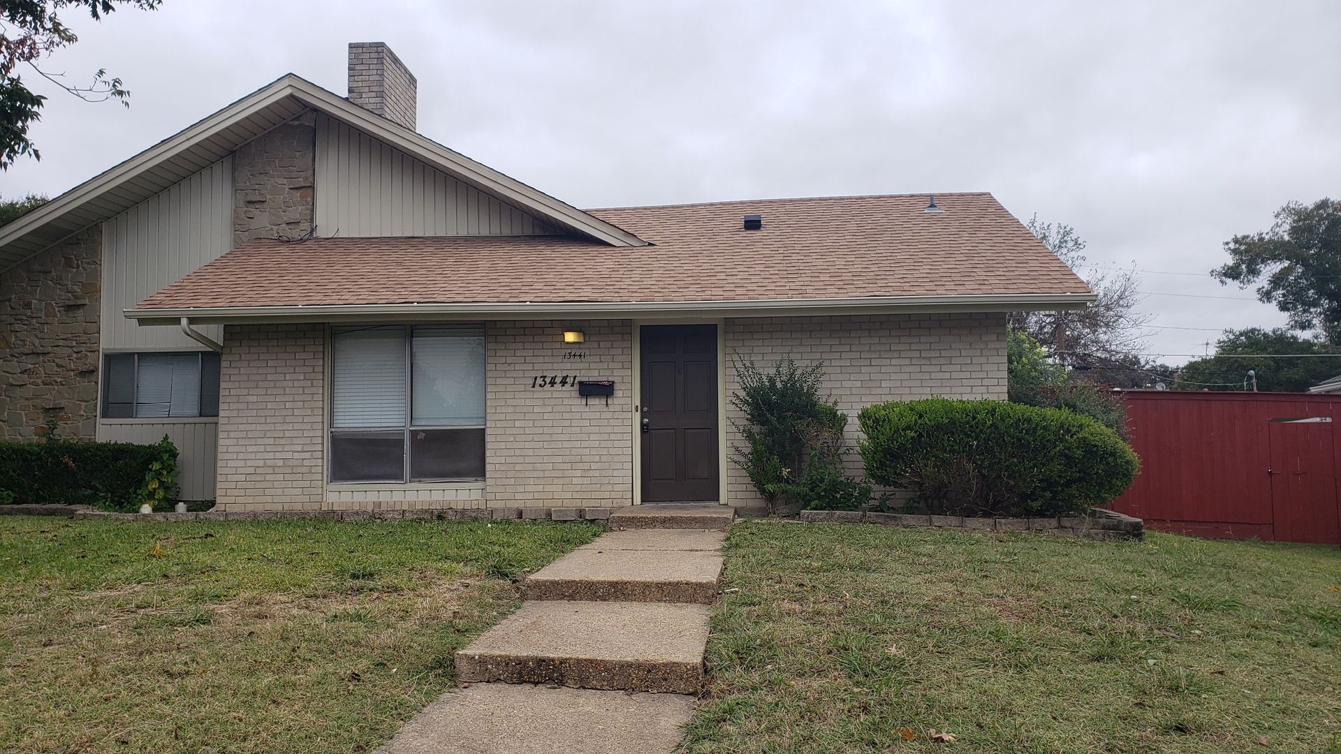 Dallas Apartment: 13439 Blossomheath
