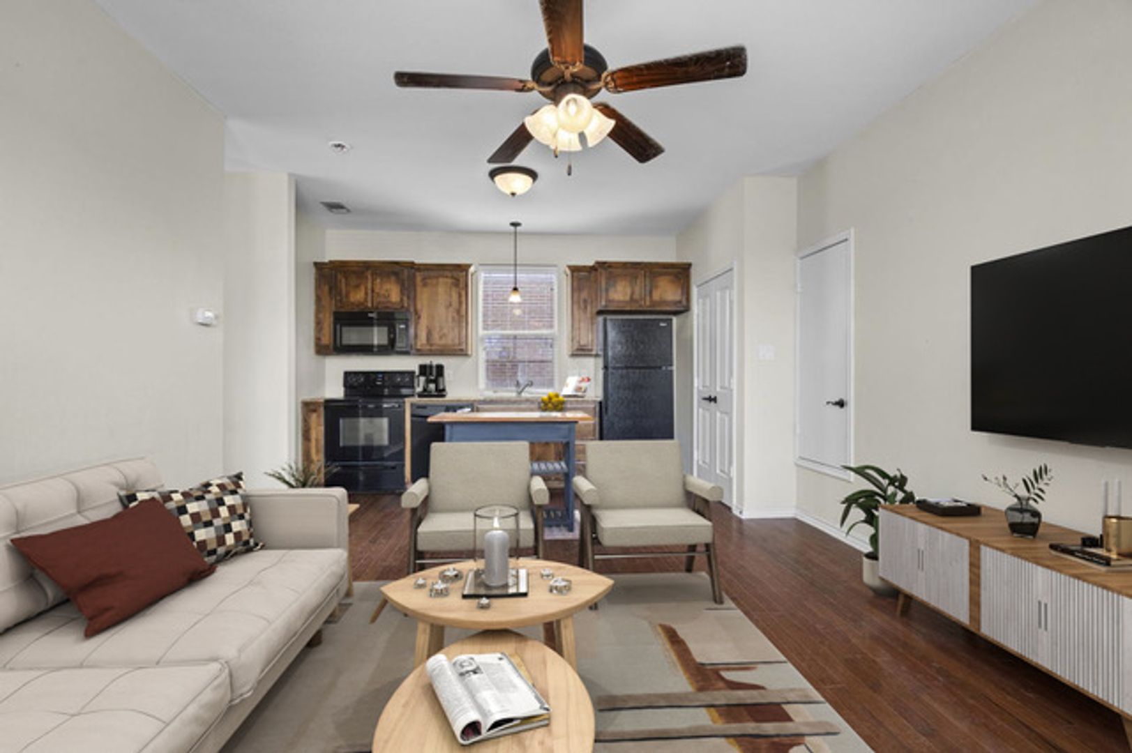 Fort Worth Apartment: 1200, 1210, 1216, 1218, 1220, 1222 College Ave