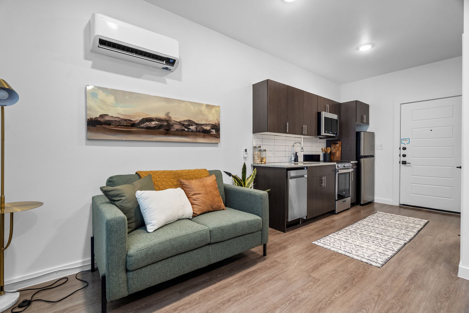 Fort Worth Apartment: 312 W Terrell