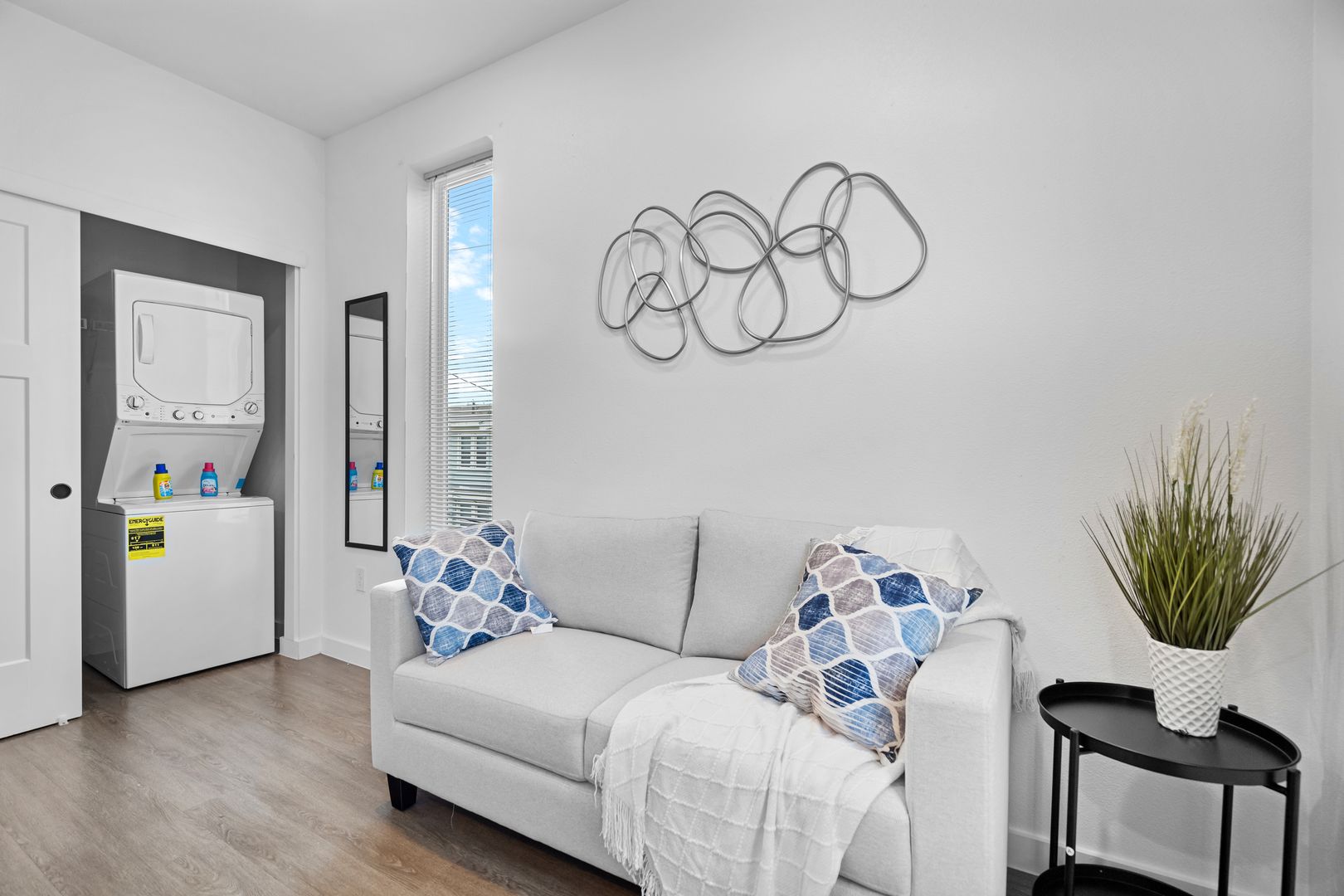 Fort Worth Apartment: 312 W Terrell