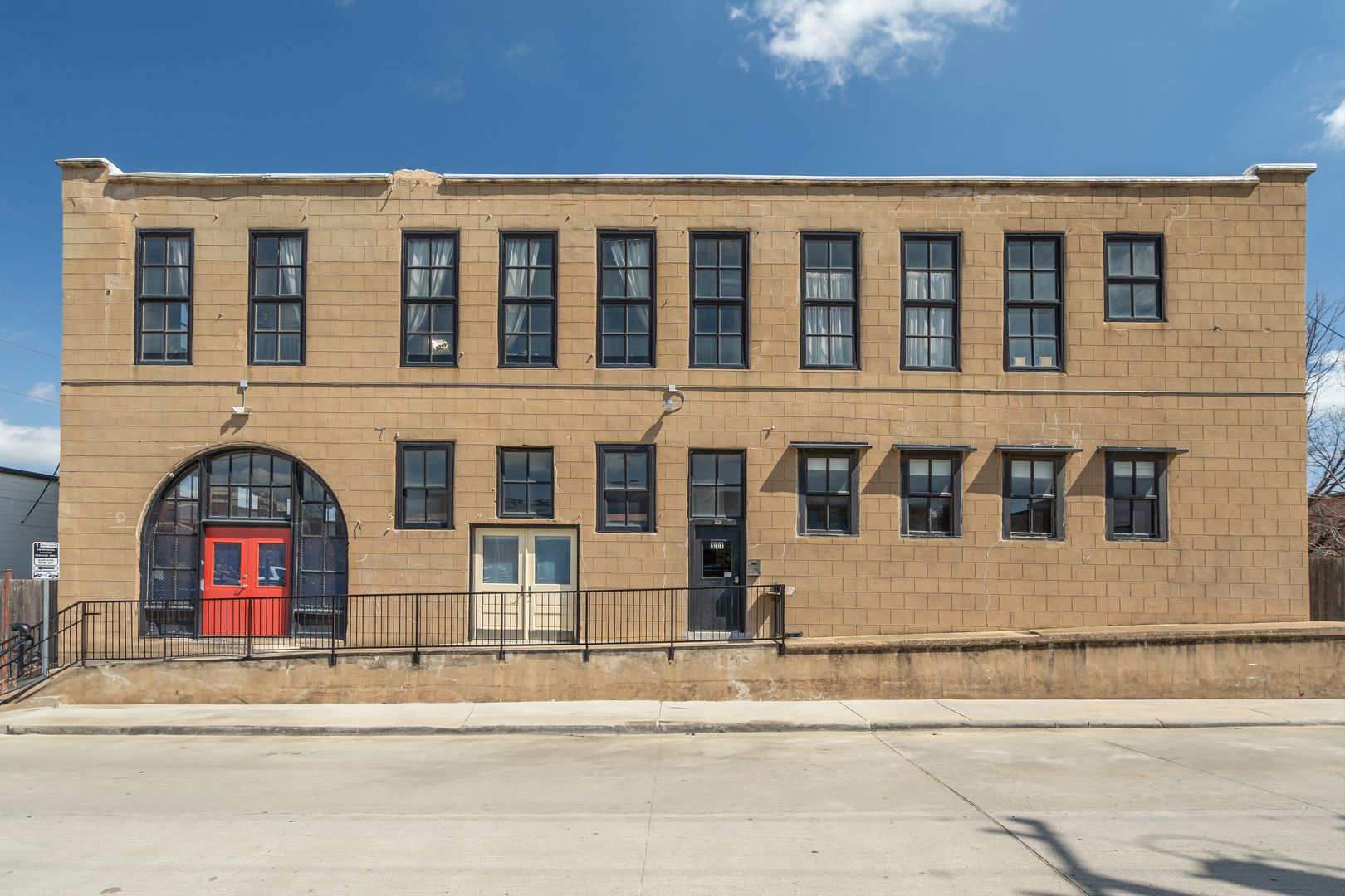 Fort Worth Apartment: 311 Bryan Ave