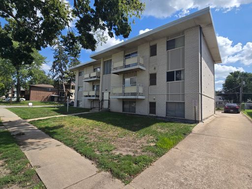 2445 E Street #4 – photo 1