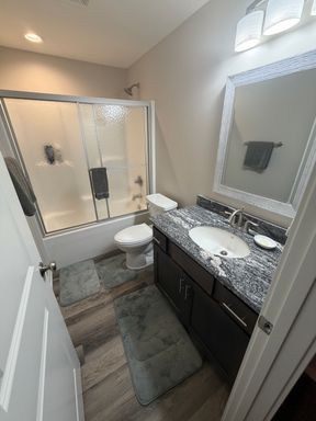 Listing photo thumbnail