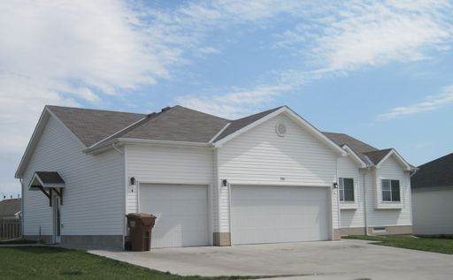 7444 N 16th St #A, Lincoln, NE 68521