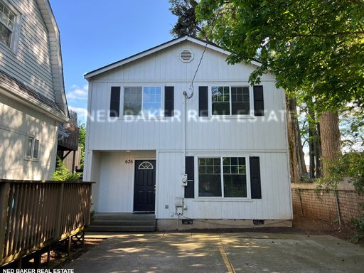 3Bd/1.5Ba Two Story House - Available to View! – photo 1