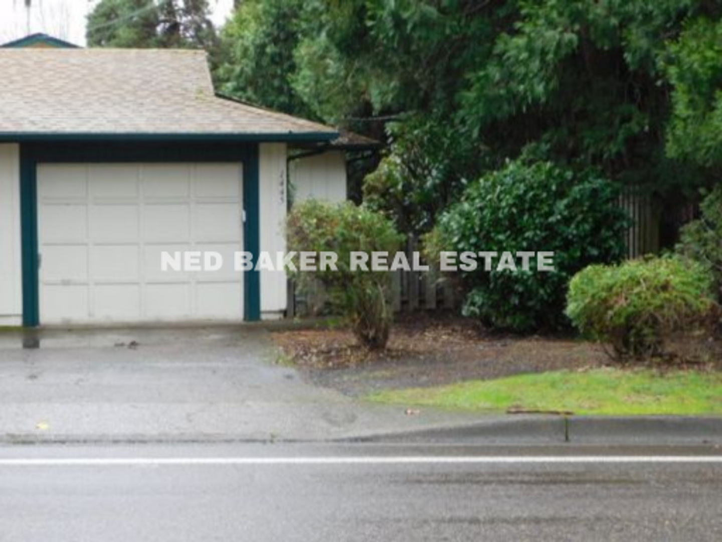 Salem Apartment: 1443-1445 Madrona Ave SE