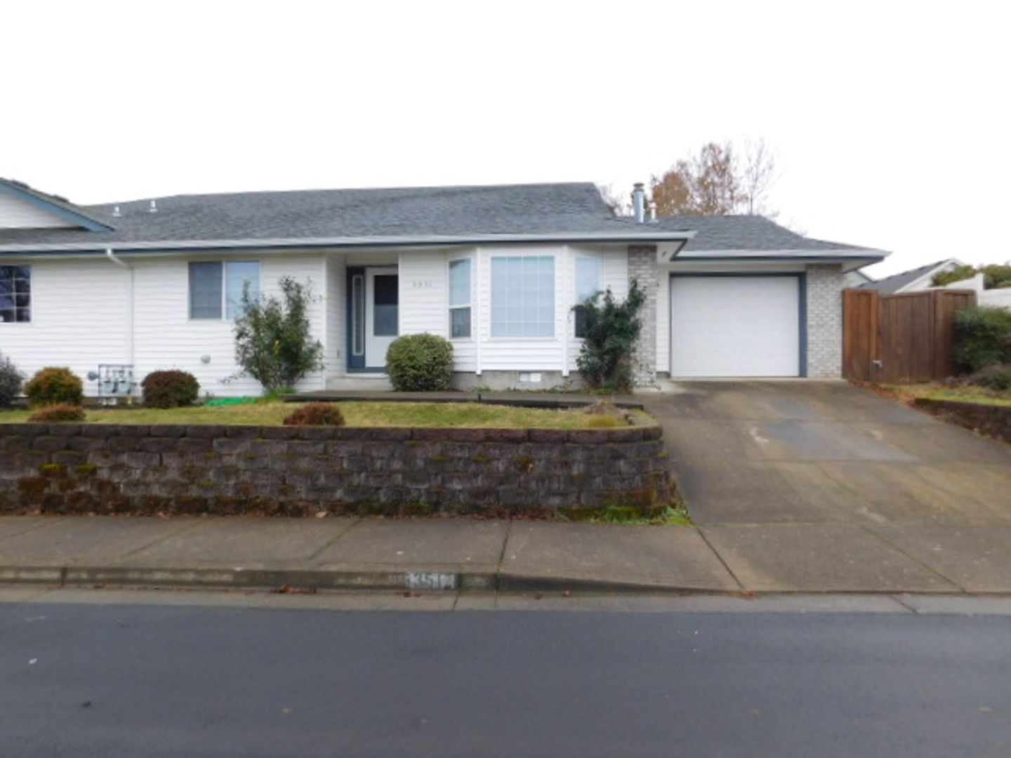 Salem Multiplex: 5351 Landon St. SE