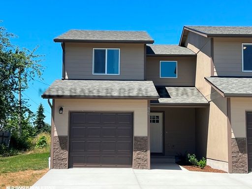 3Bd/1.5Ba Two Story Townhouse - Available Now!
