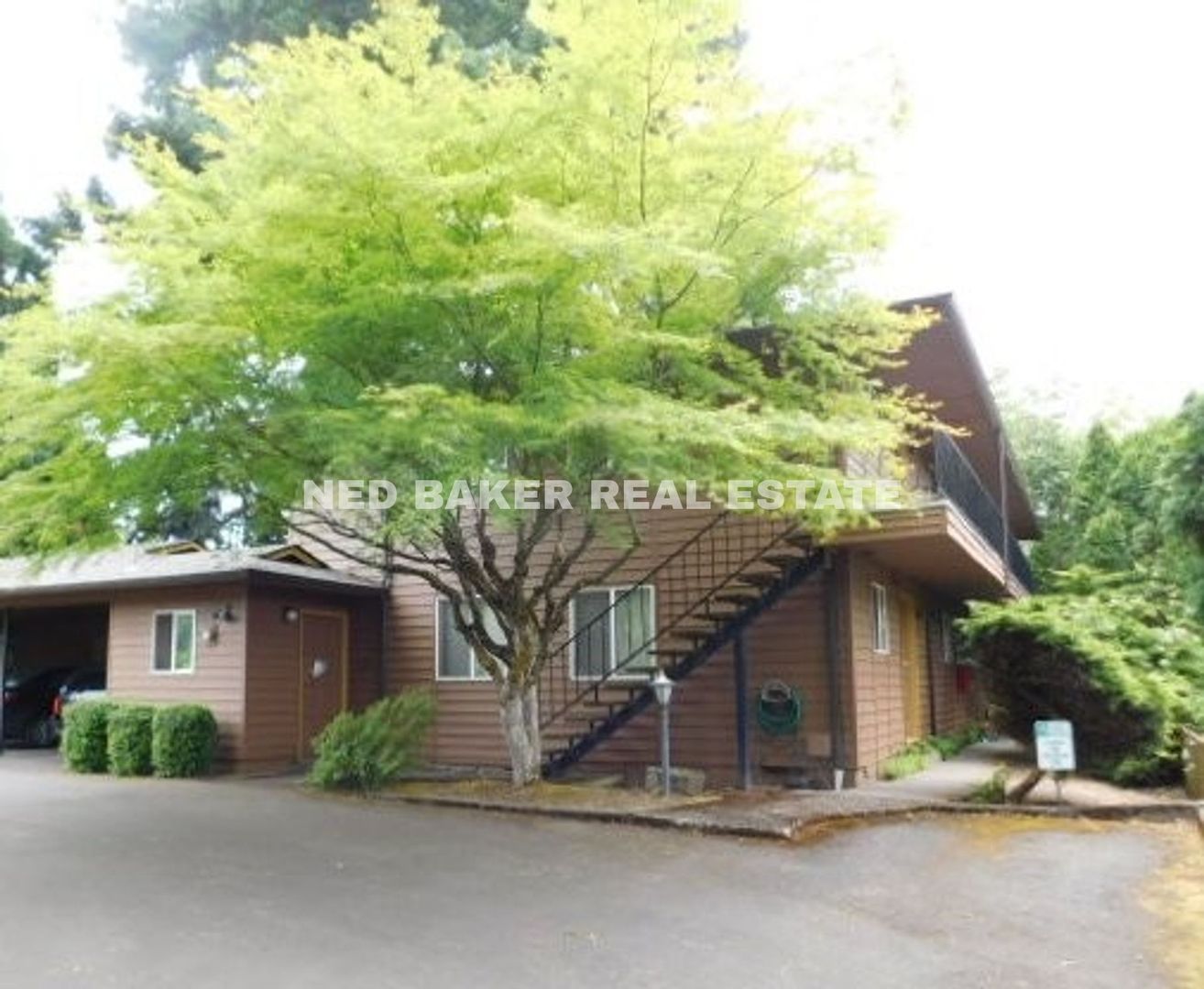 Salem Apartment: 1233-1239 Oakhill Ave SE