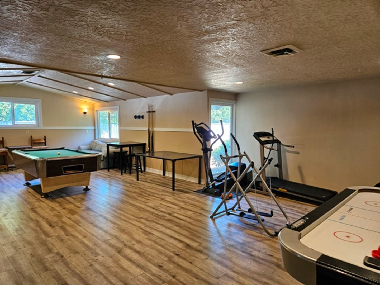 Keizer Apartment: 1831 Claxter Rd NE