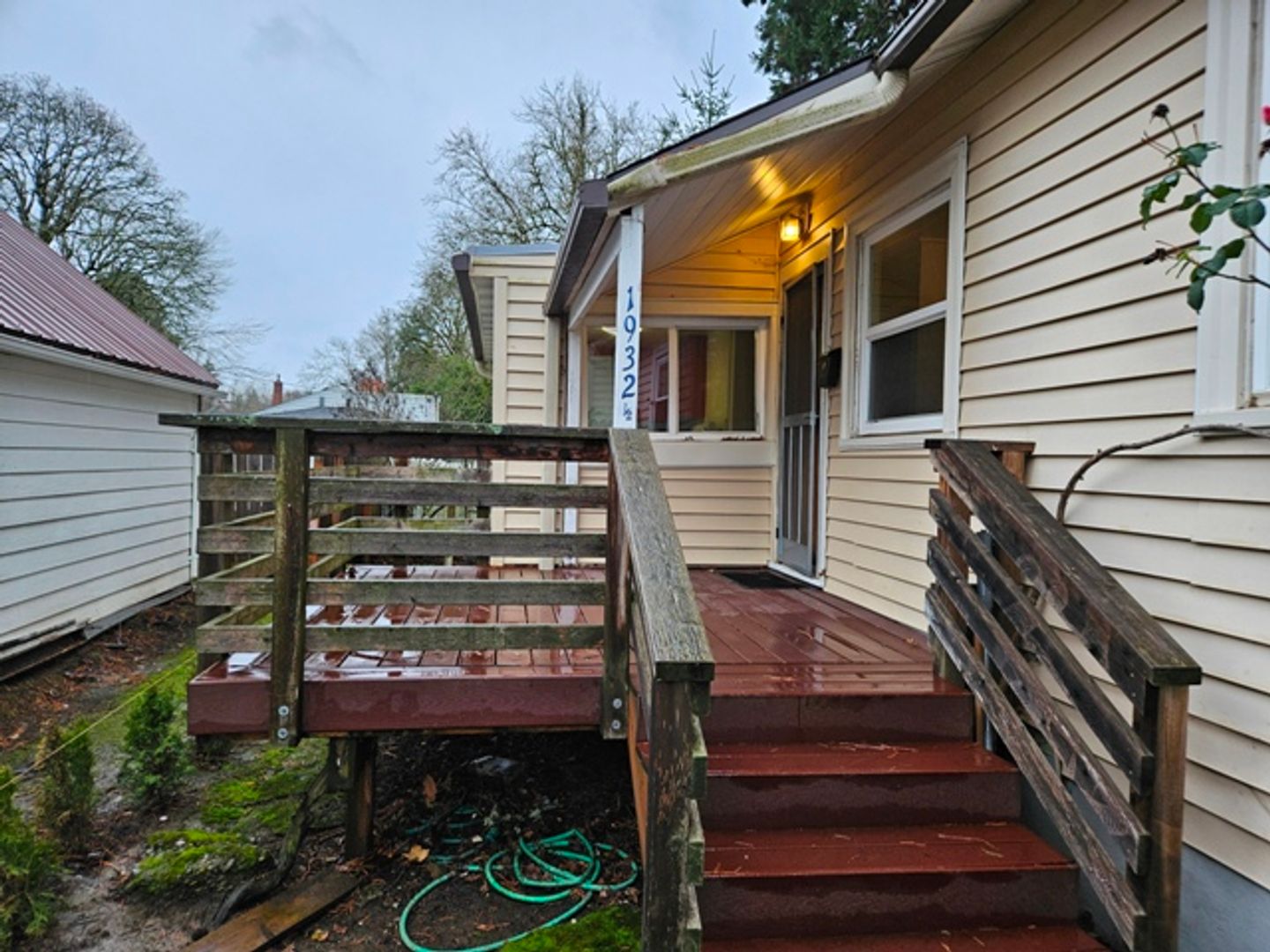 Salem Apartment: 1932 Chemeketa St NE