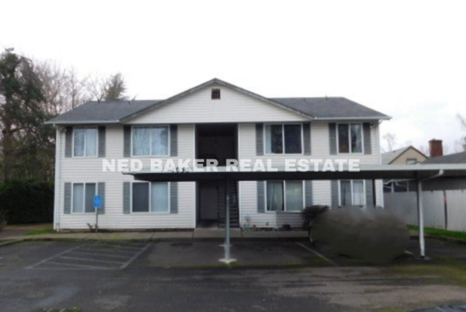 Salem Apartment: 1055 Capitol St NE