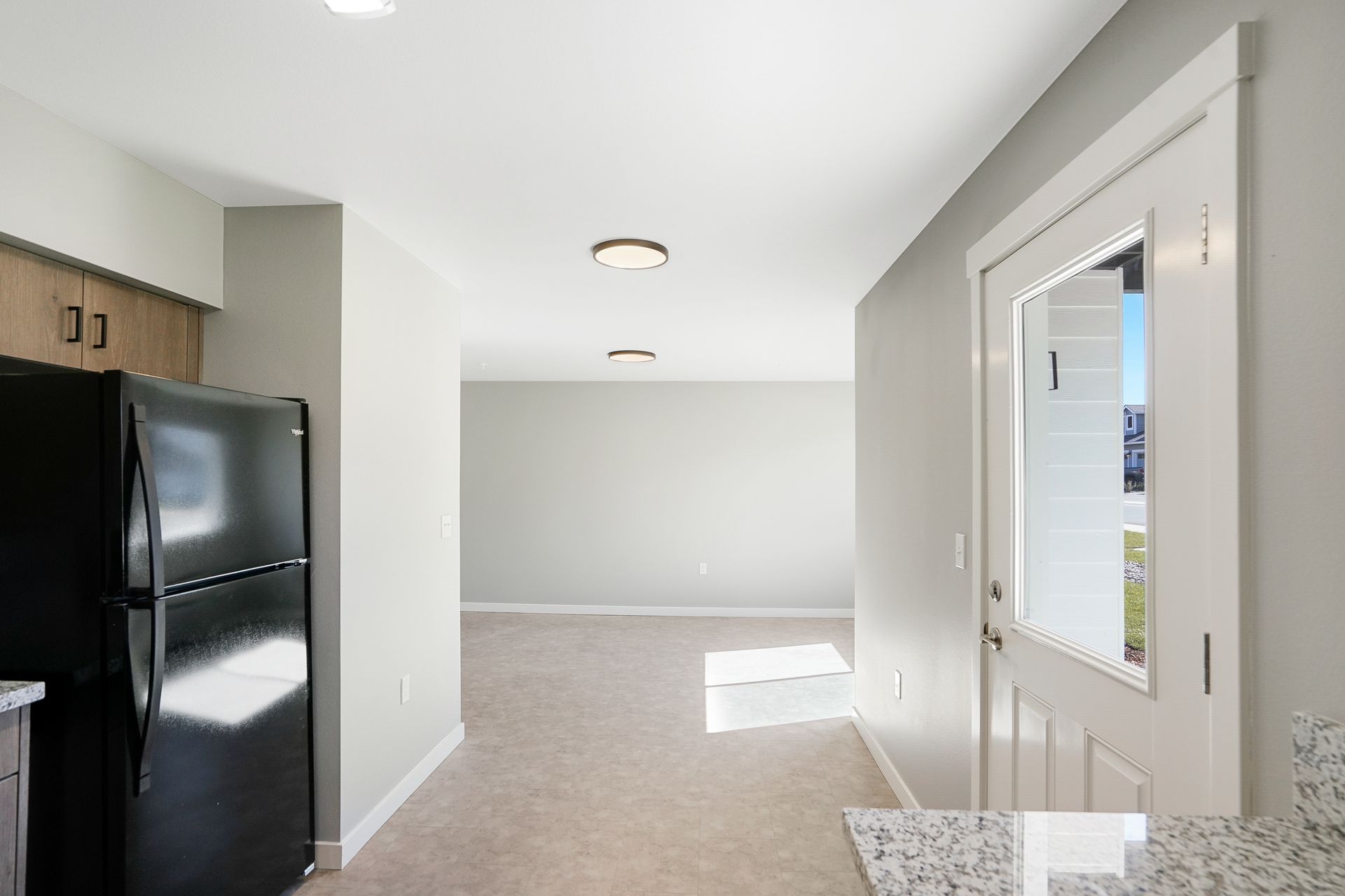2Bd/2Ba Upper Level Apartment - Available Soon! 9 of 12