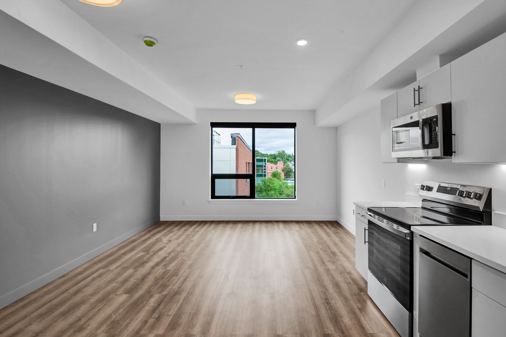 Winooski Apartment: 2 Community Way