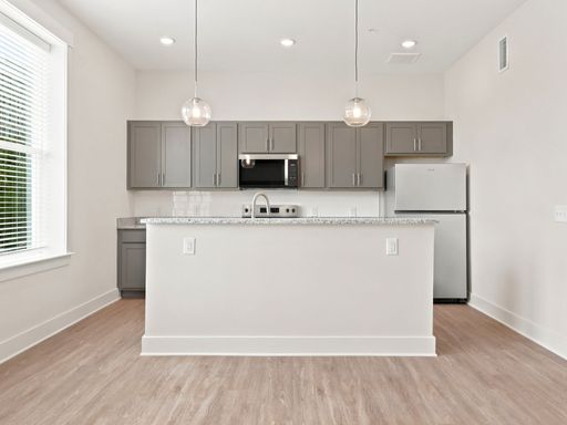 462 Cherry Street Unit 401, Macon, GA 31201