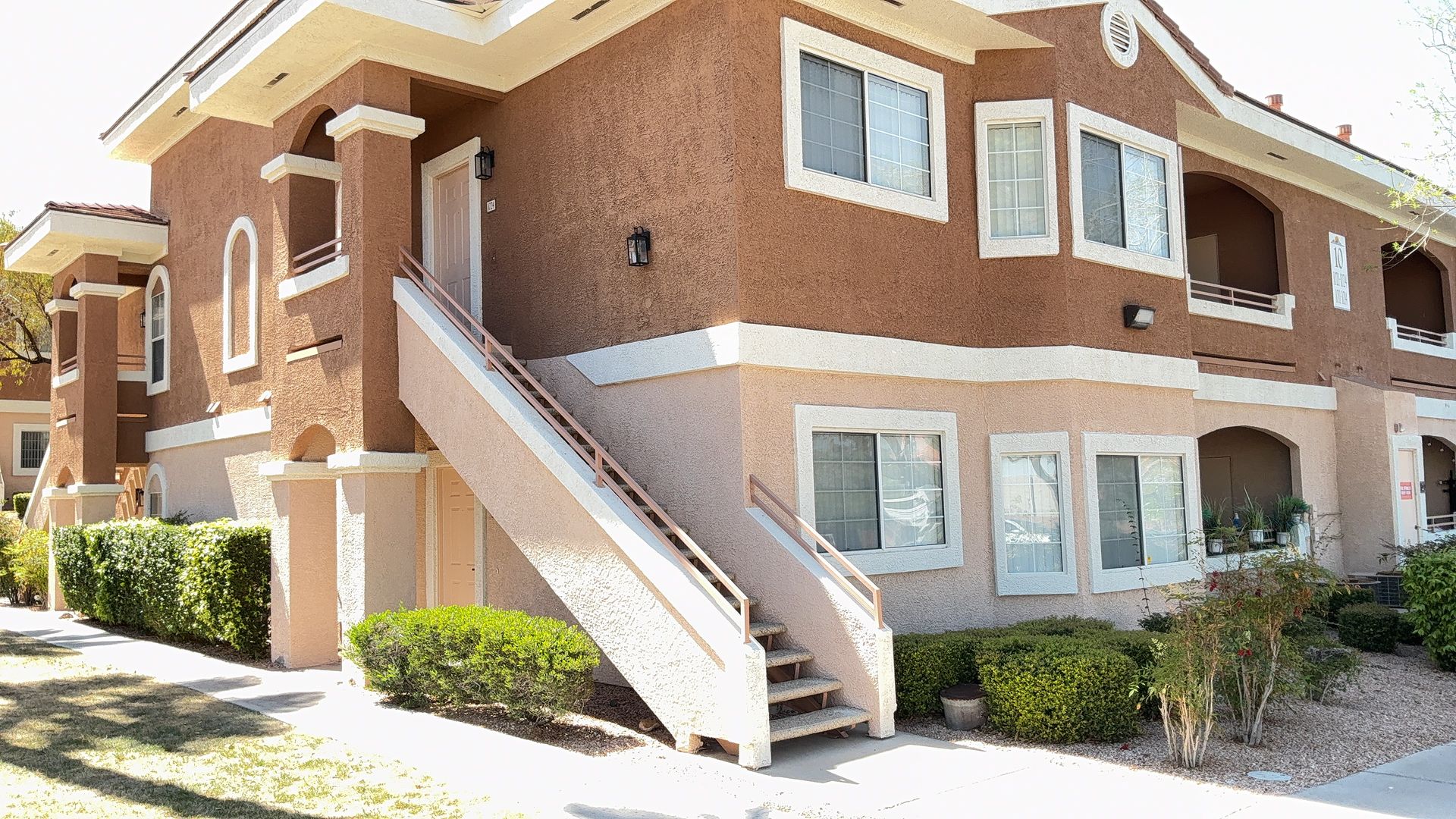 Henderson Condo: 830 Carnegie St  #1024